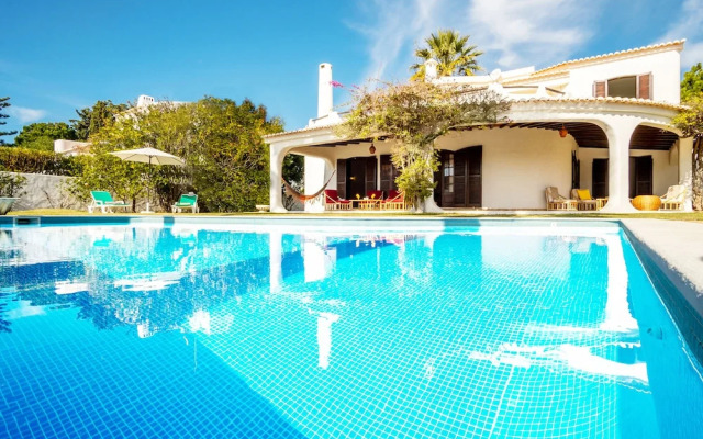 Villa Atlas