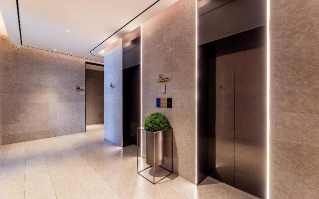 Ji Hotel Bayanzhuo'Er Books Tower