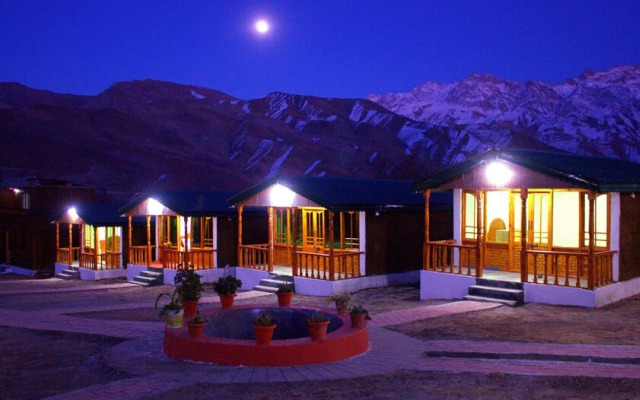 Rangyul Resort