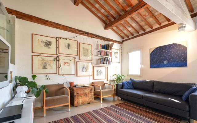 TERRACE!, TERRACE 360' STYLISH, 3bed, aircond wifi
