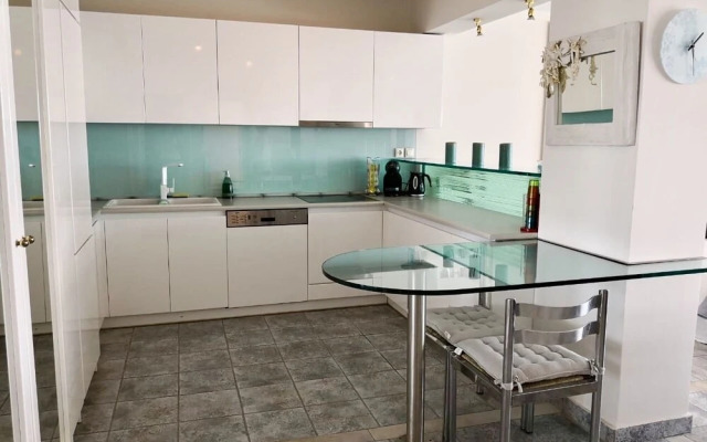 Elaia Luxury Residences