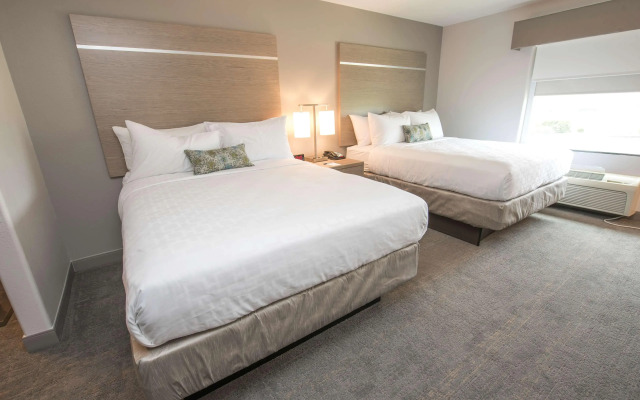 Best Western Plus Killeen/Fort Cavazos Hotel & Suites
