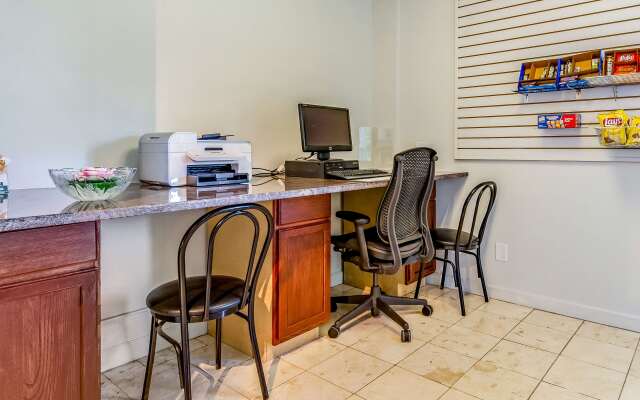 Quality Inn & Suites Creedmor - Butner