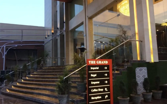 DNG The Grand Hotel