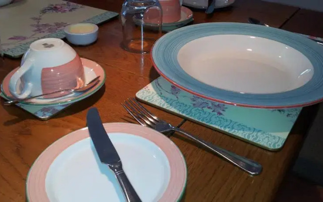 Cranleigh Bed  Breakfast