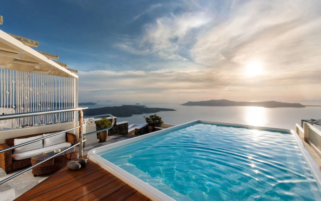 Vallas Apartments & Villas