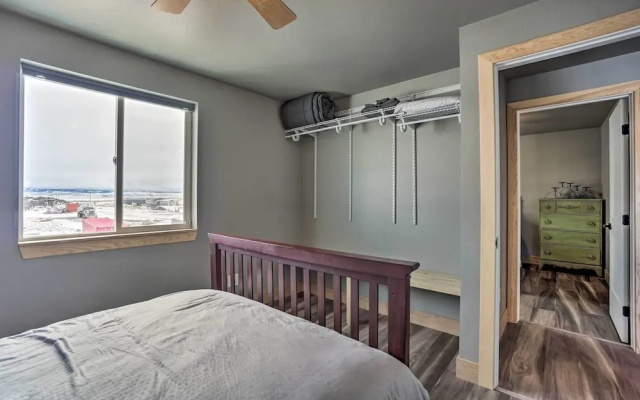 Spacious Saratoga Condo w/ Mountain Views!