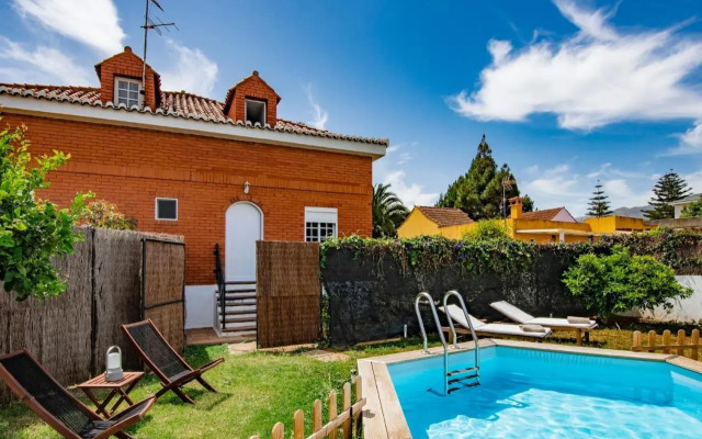 Villa Los Almendros