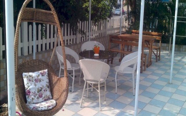 Haikou Twinstar Youth Hostel
