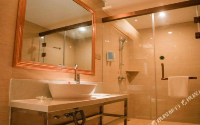 Vienna 3 Best Hotel (Baoding Gaobeidian Baigou New Town Aerospace Hospital Youyi Road)