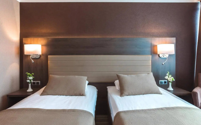 Premier Hotel Rus