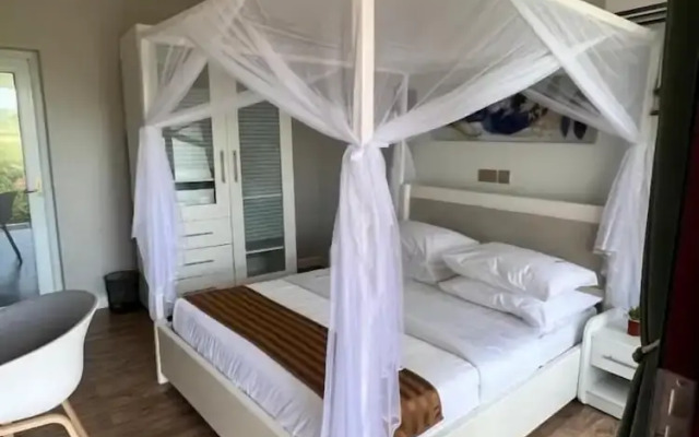 Zebi Ecolodge