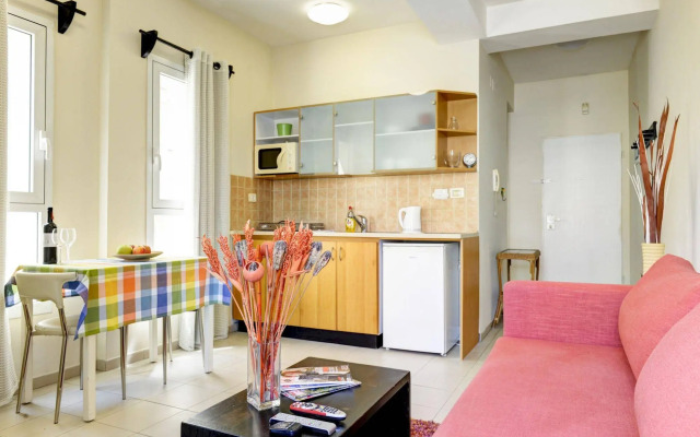 Dinami Holiday Apartments