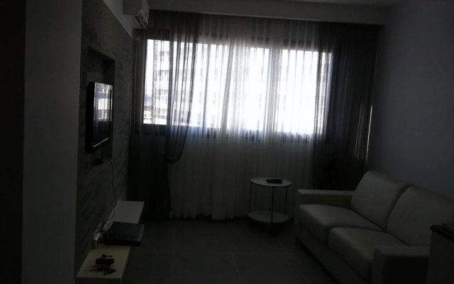 Ilsia Apartments - Martin Buber Street