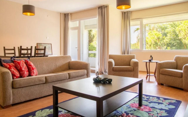 Lovely Flat near Public Transportation in Izmir