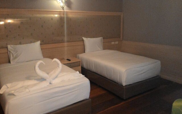 Pearl Resort and Hotel