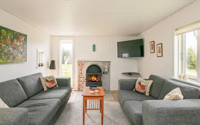 6 Person Holiday Home in Blokhus