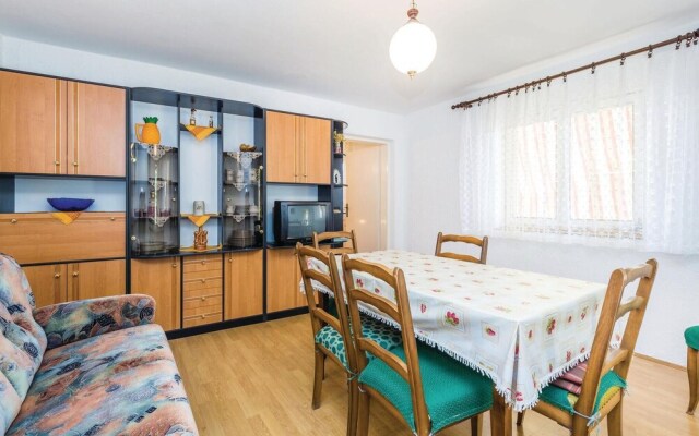 Stunning Apartment in Sveti Juraj With 1 Bedrooms and Wifi