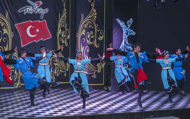 Glamour Resort & Spa - All Inclusive