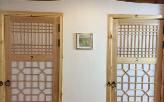 Seoul Lucky Guest House Hanok