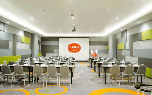 HARRIS Suites fX Sudirman