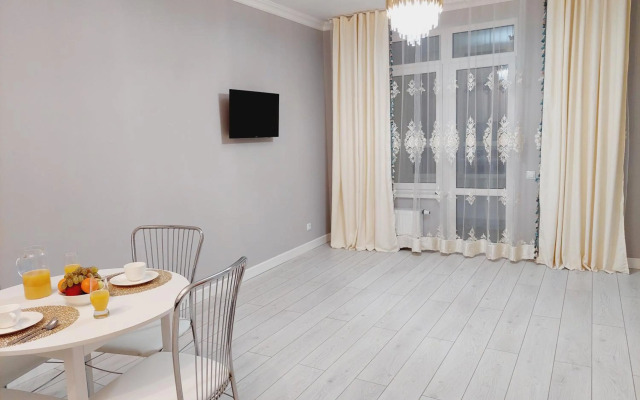 Отличная квартира напротив ЭКСПО