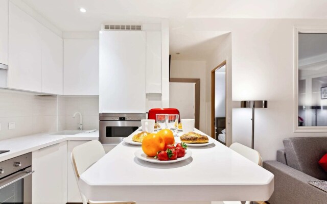 Beautiful Renovated Apartment - Marais