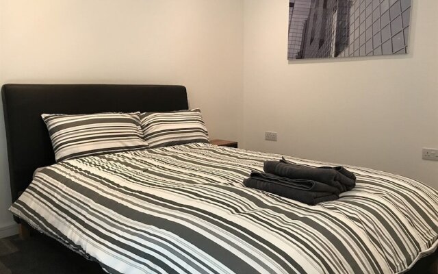 Leamington Spa Serviced Apartments - The Space