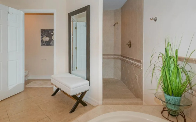 MB501 Malibu by RedAwning