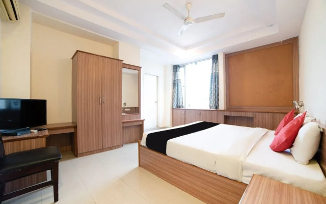 Hotel Riya Grand by OYO Rooms