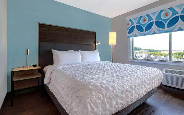 Tru by Hilton Lithia Springs