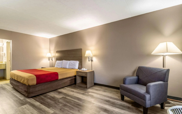 Econo Lodge Seymour