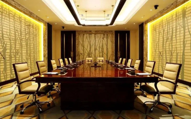 Hangzhou Bay Universal Hotel