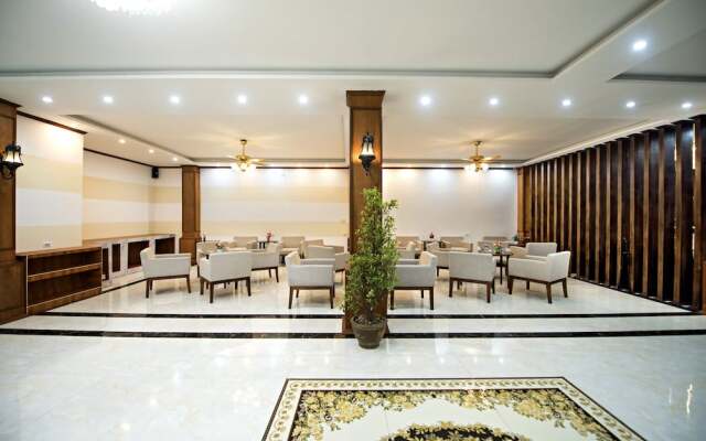 Vang Vieng Freedom Star Hotel