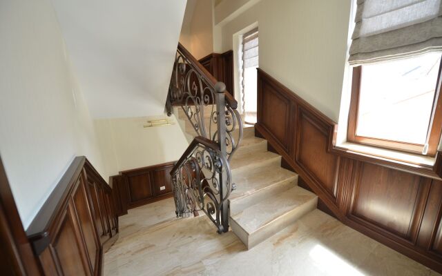 Noblesse Boutique Hotel
