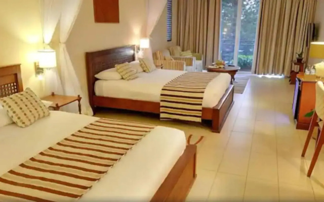 Sovereign Hotel