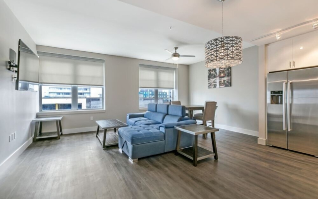Magnificent Condo Near French Quarter