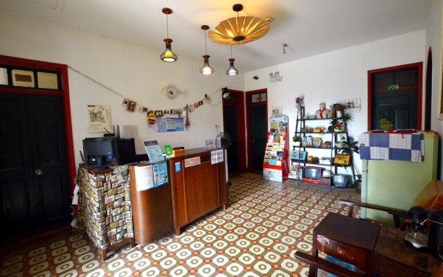 Huatian Gucuo Guesthouse