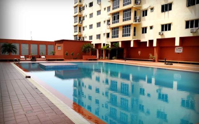 Ilirplace Pelangi Mall Homestay