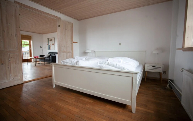 Downtown - City View - 2 BR - Spacious