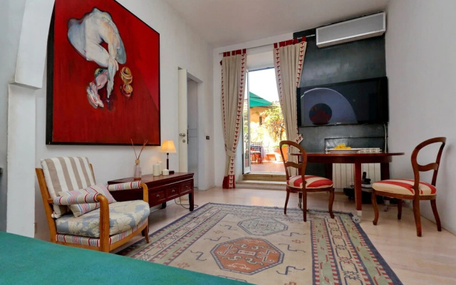 Garibaldi - WR Apartments