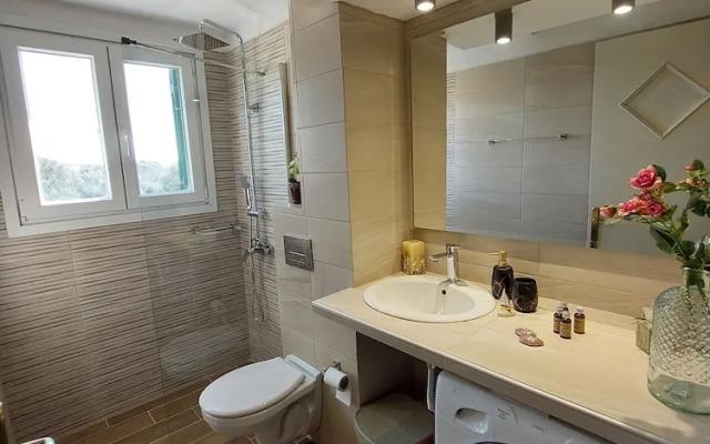 Ariadni Sea View Apartment