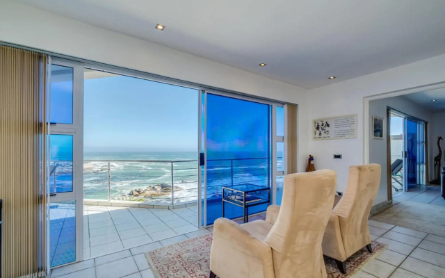 Camps Bay Terrace Penthouse