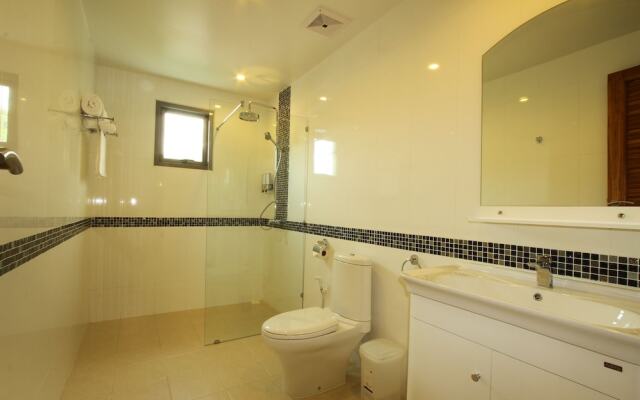 Surin Sabai Condominium 3 and Villas