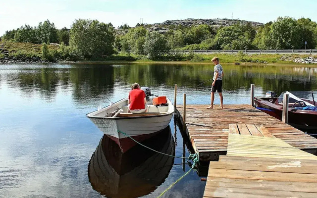 12 Person Holiday Home in Kvenvaer