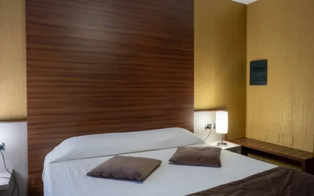 Hotel Première