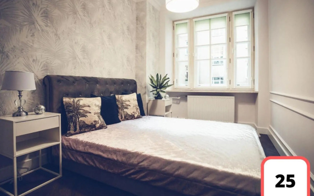 Sienna 41 Boutique Warsaw Apartments