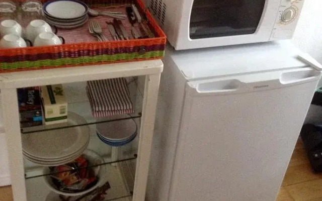 Artistshouse Bed with Kitchen