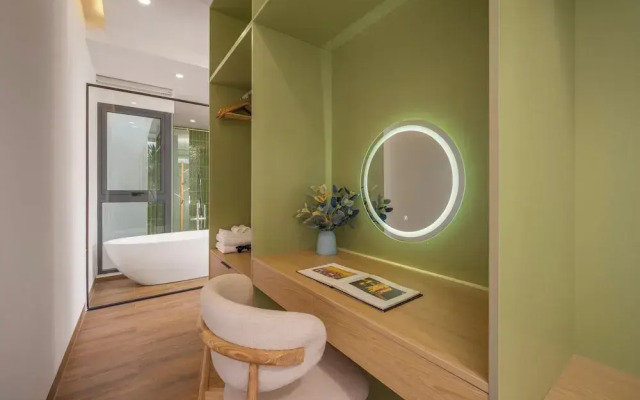 Amazing Newly Built Pool Villas Danang