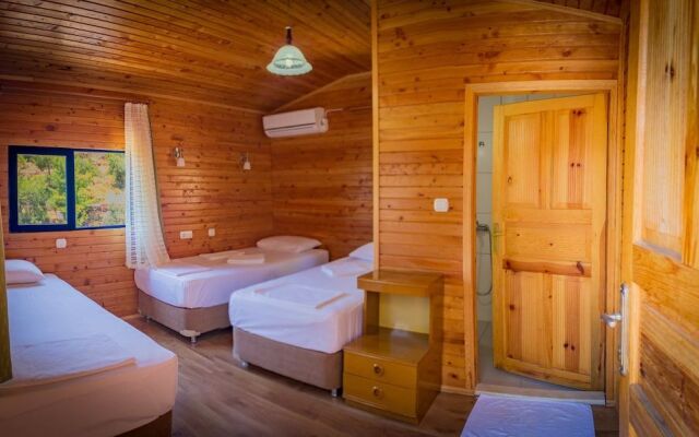 Helios Gunes Camping